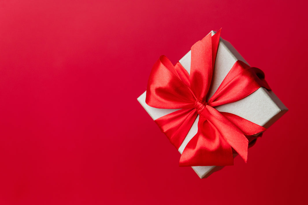 Holiday Email Campaign Strategies for Jewelers