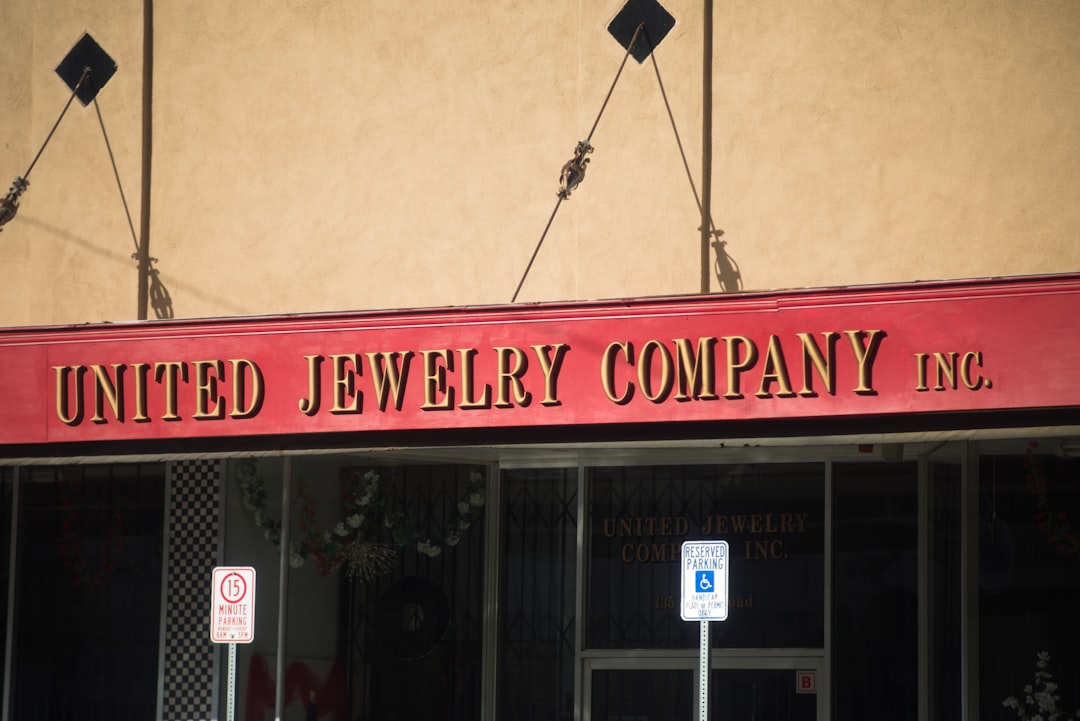 Top POS Systems for Jewelers Who Want to Shine